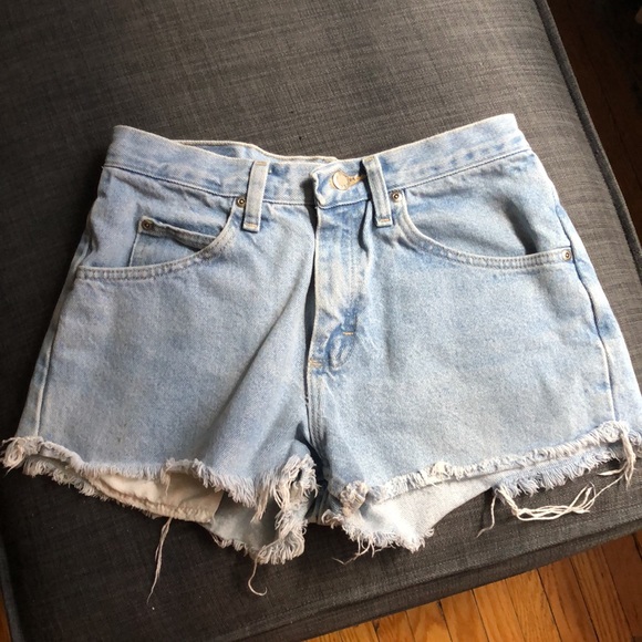 Vintage Wrangler jean shorts - Picture 3 of 11